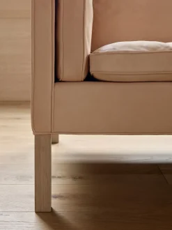 Mogensen 2-Seater Coupé Sofa 2292 by Børge Mogensen