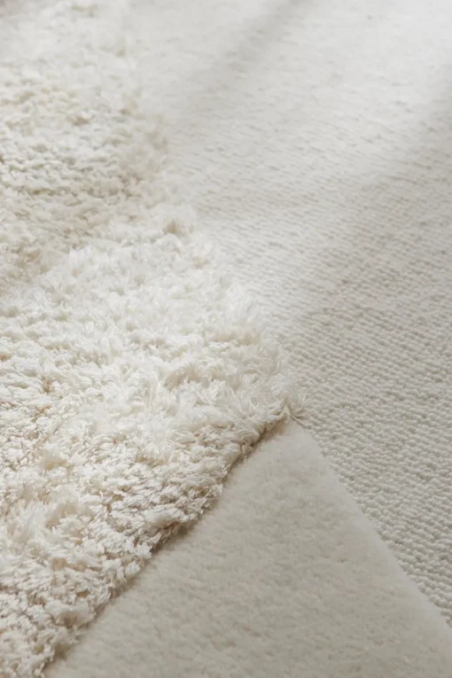 Mola Rug