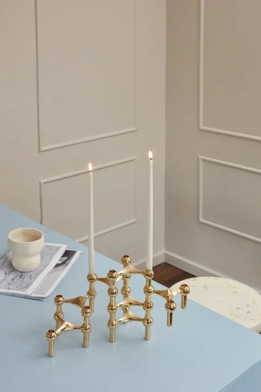 Nagel Candle Holder