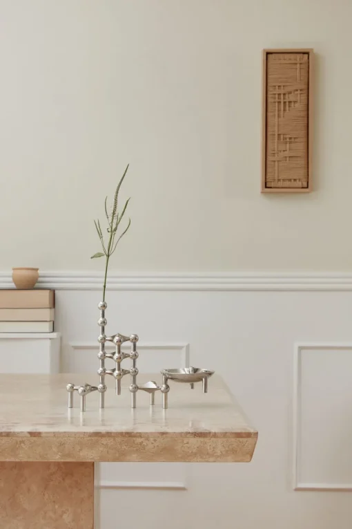 Nagel Vase