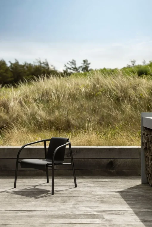 Nami Lounge Chair