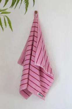 Naram Towels