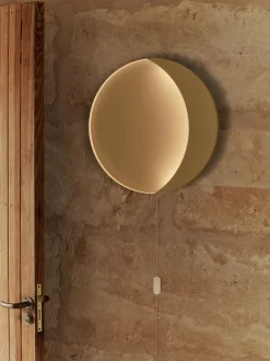 Neba Wall Lamp