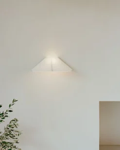 Nebra Wall Lamp