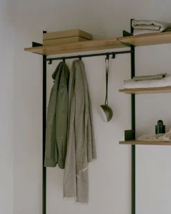 New Works Rack w. Hooks