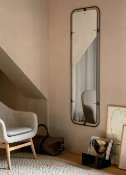 Nimbus Mirror