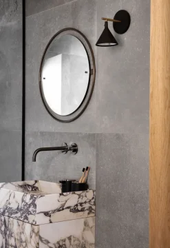 Nimbus Mirror