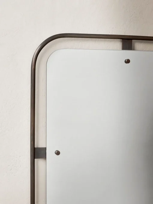 Nimbus Mirror