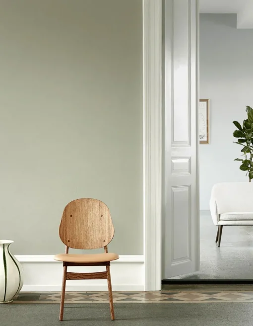 Noble Chair / Black Lacquered Oak
