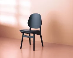 Noble Chair / Black Lacquered Oak