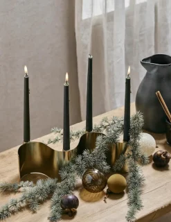 Nosa Candleholder