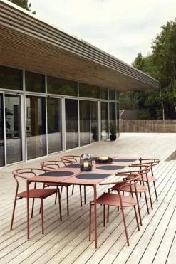 NOVO dining chair