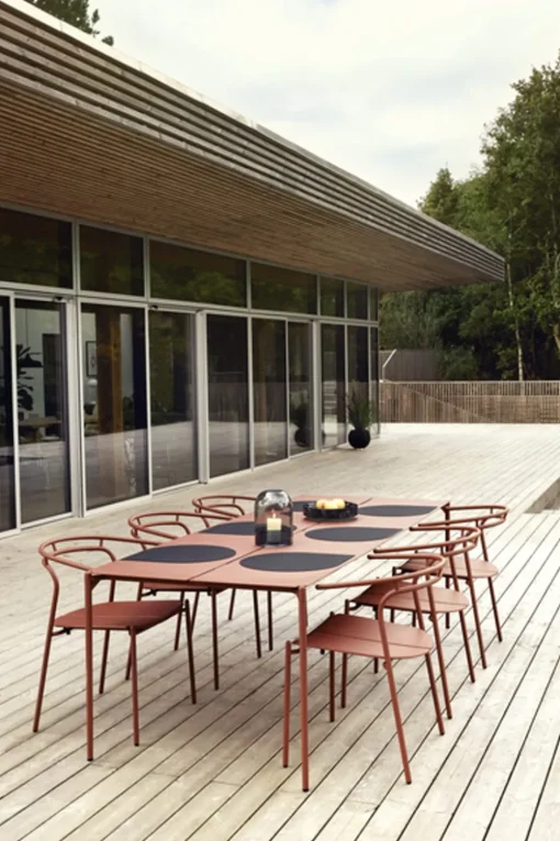 NOVO dining chair
