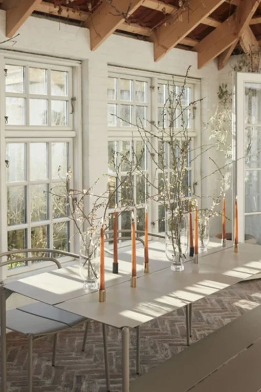 NOVO dining chair