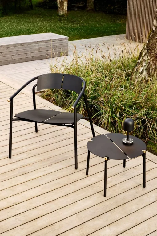NOVO lounge chair