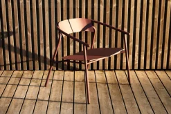 NOVO lounge chair
