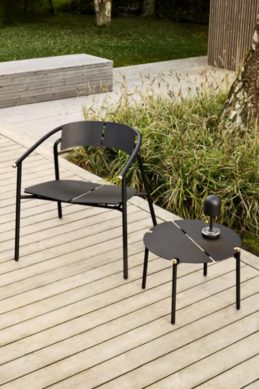 NOVO lounge chair