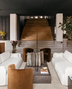Offset / 3 Seater