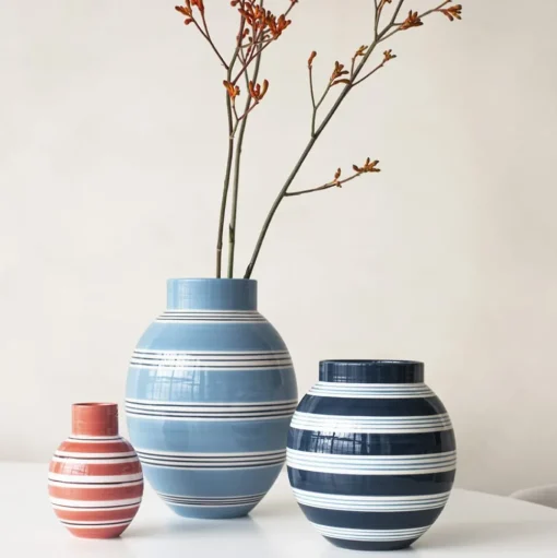 Omaggio nuovo vase