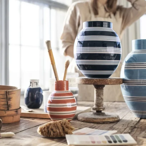 Omaggio nuovo vase