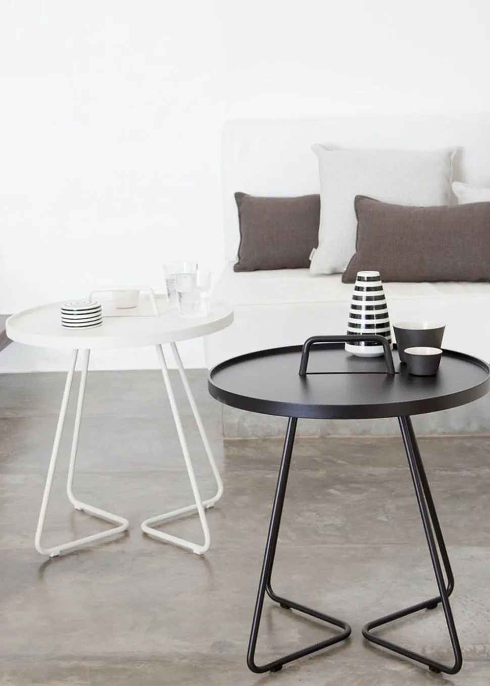 On-the-move side table
