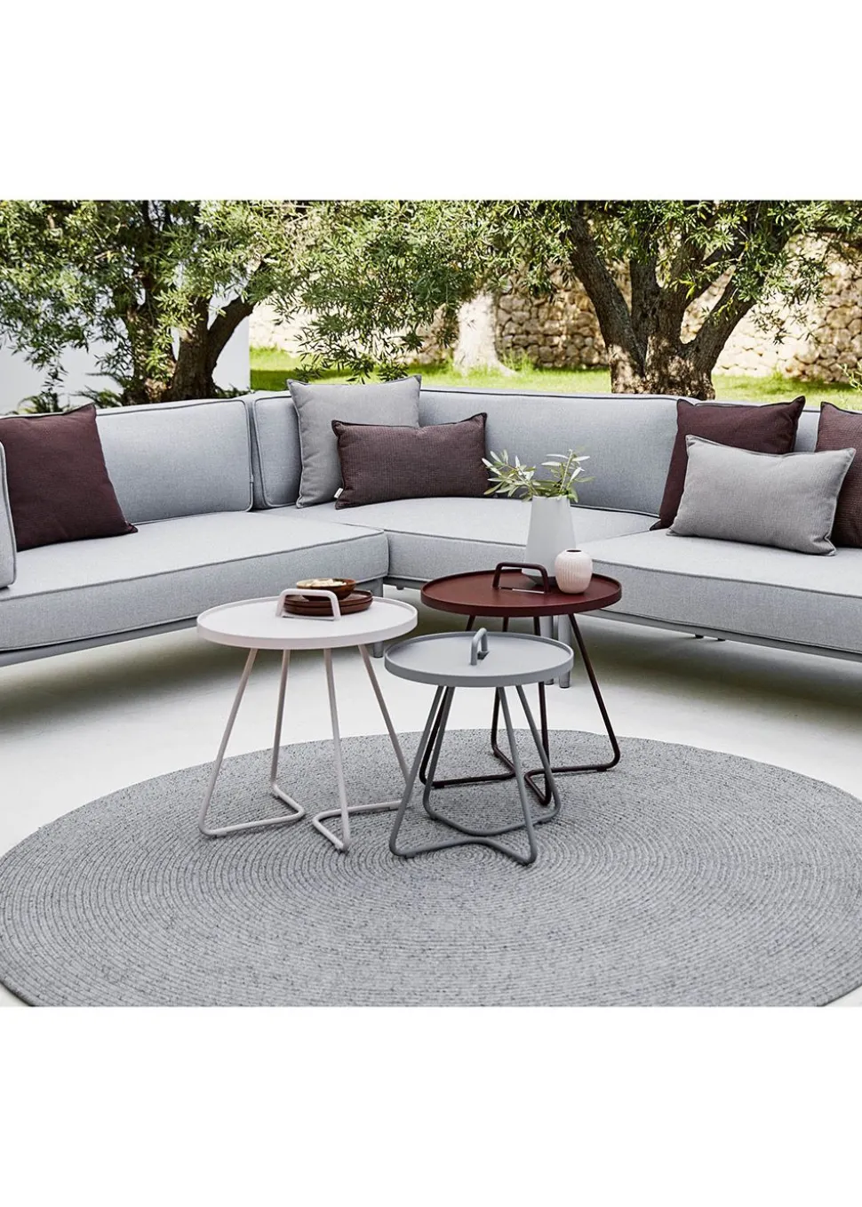 On-the-move side table