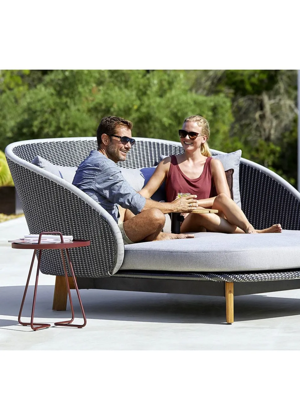 On-the-move side table