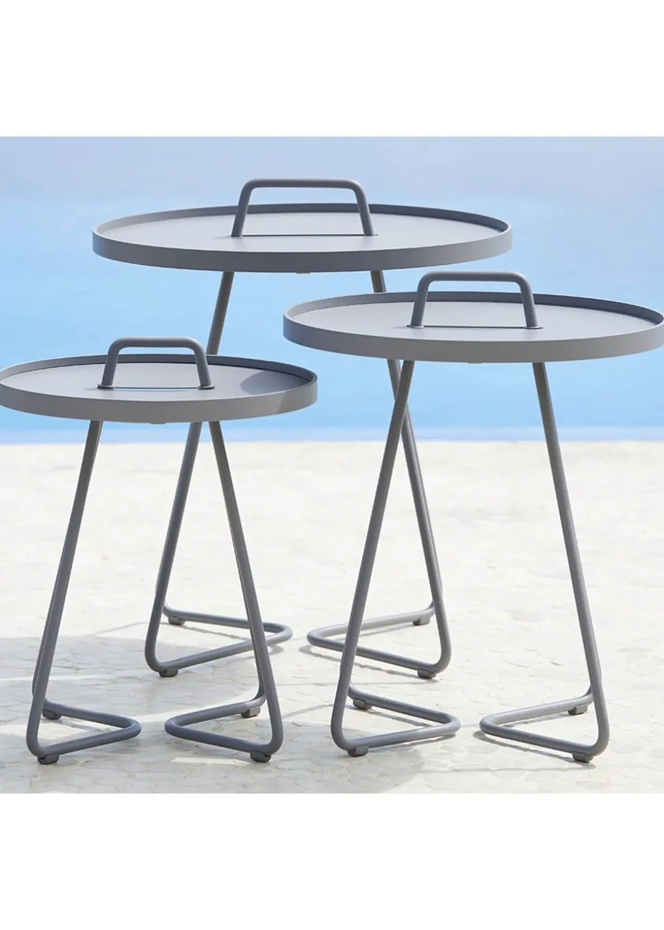 On-the-move side table