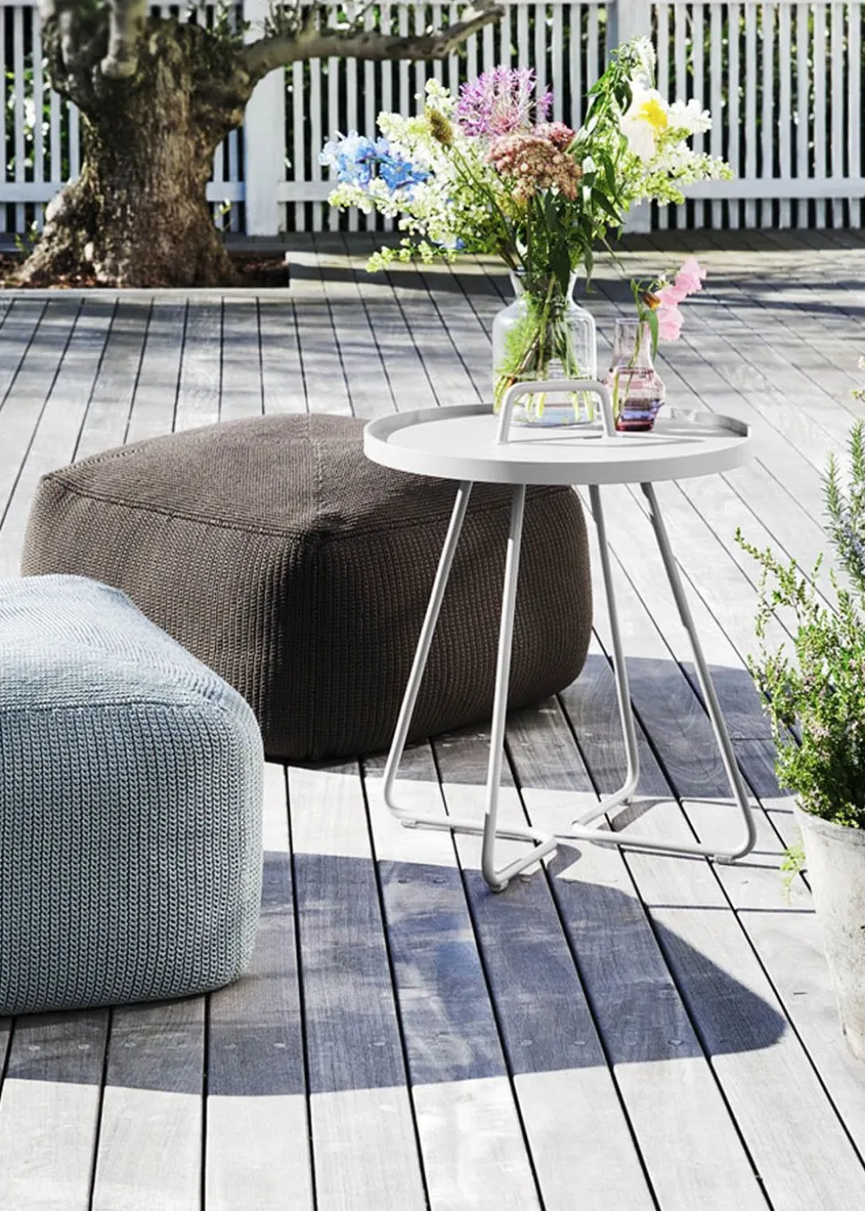 On-the-move side table