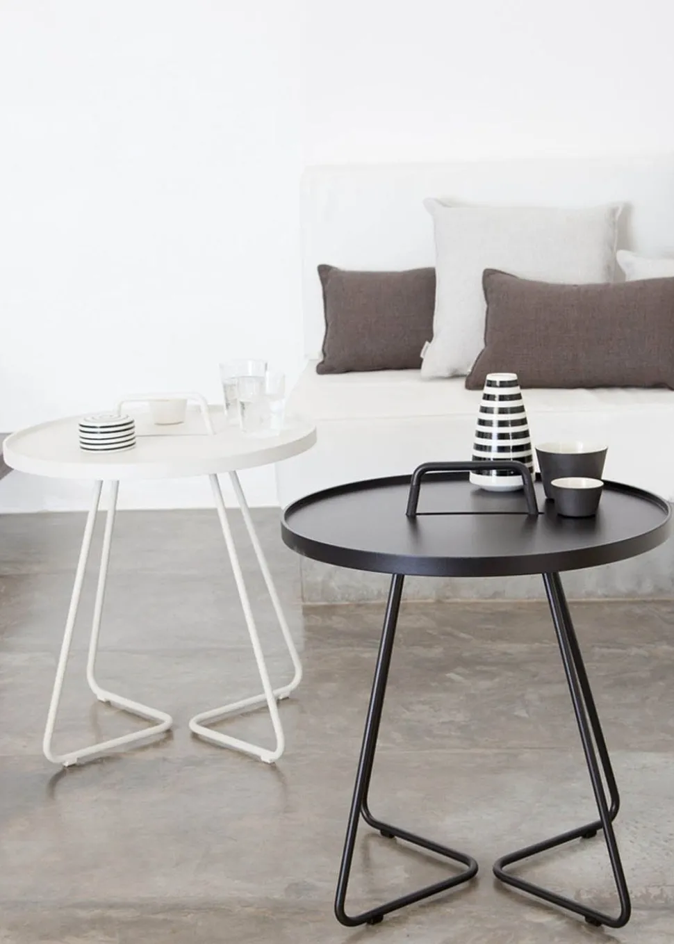 On-the-move side table