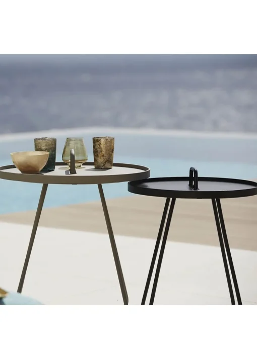 On-the-move side table