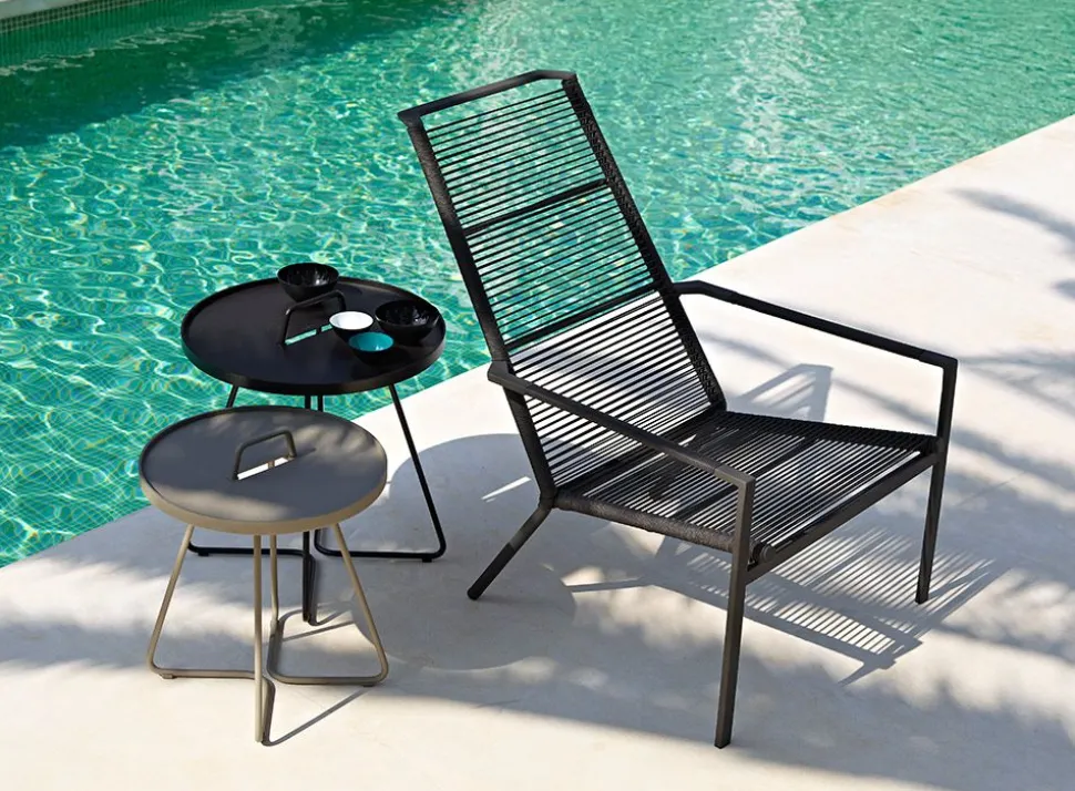 On-the-move side table