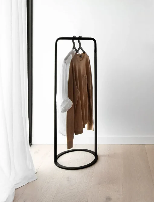 O&O Clothes Rack