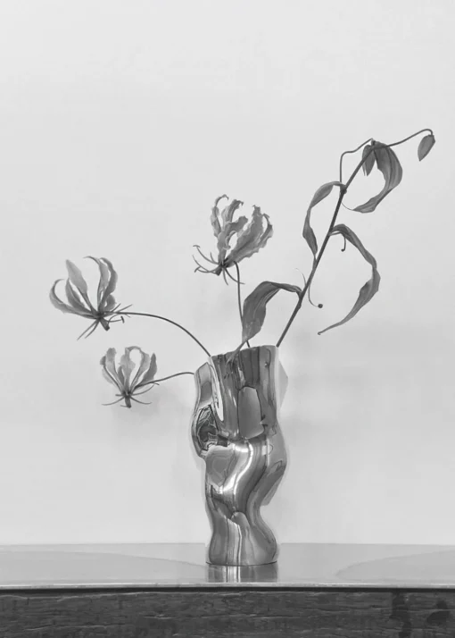 Ostrea 25 Vase