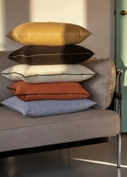 Outline Cushion