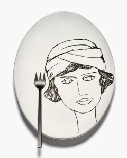 Oval Plate La Mère