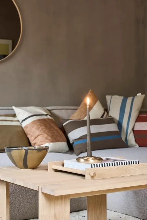 Oy Square Table