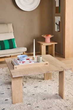 Oy Square Table