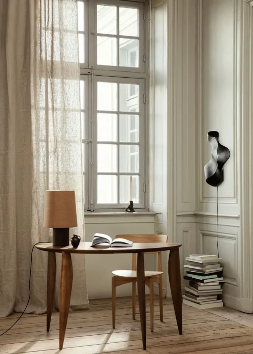 Oyster Wall Lamp