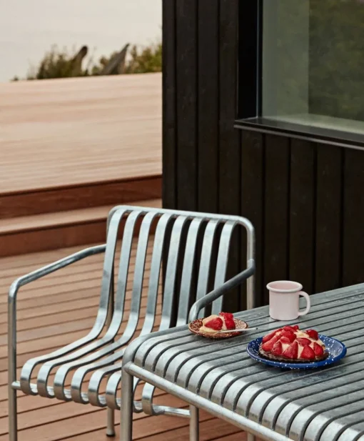 PALISSADE / Table