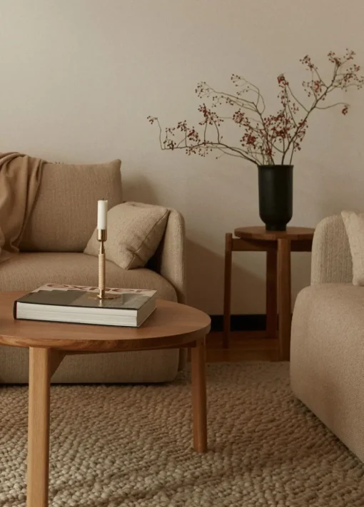 Passage Stool