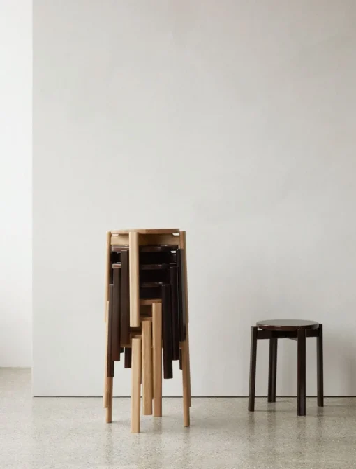 Passage Stool