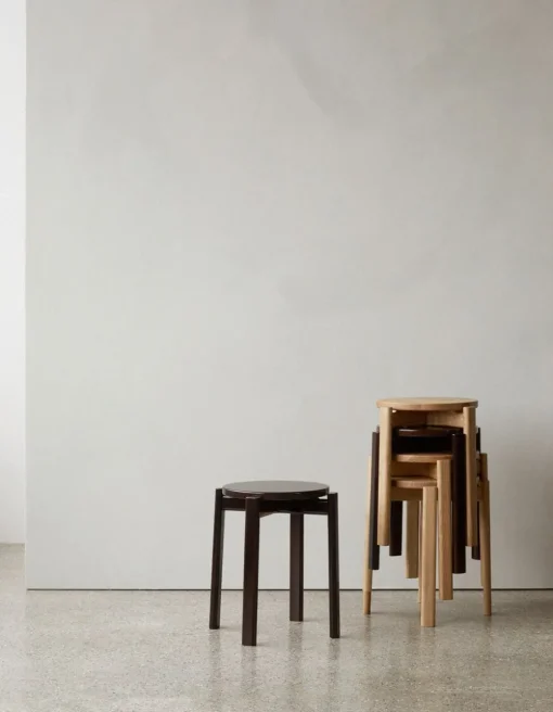 Passage Stool