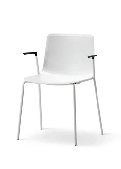 Pato 4 Leg Armchair 4210 by Welling/Ludvik