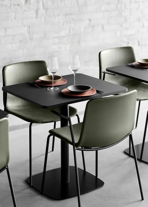 Pato 4 Leg Armchair 4210 by Welling/Ludvik