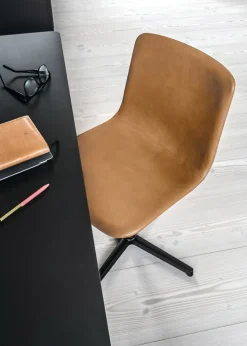 Pato Swivel Chair 4000 by Welling/Ludvik