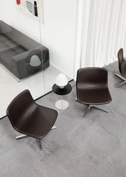 Pato Swivel Lounge Chair 4382 by Welling/Ludvik