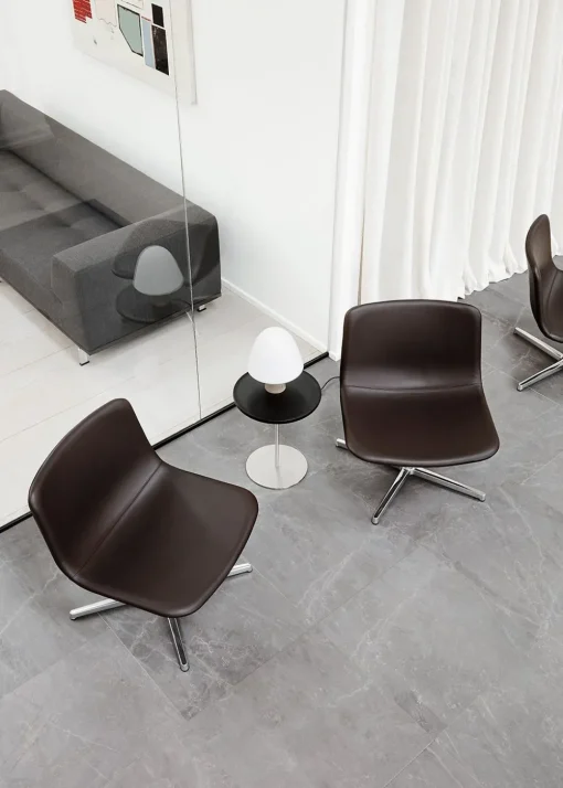Pato Swivel Lounge Chair 4382 by Welling/Ludvik