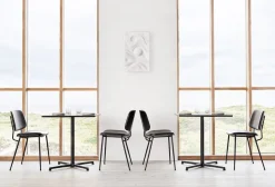 Pato Table 4681 by Welling/Ludvik