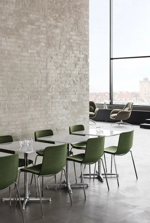 Pato Table 4681 by Welling/Ludvik